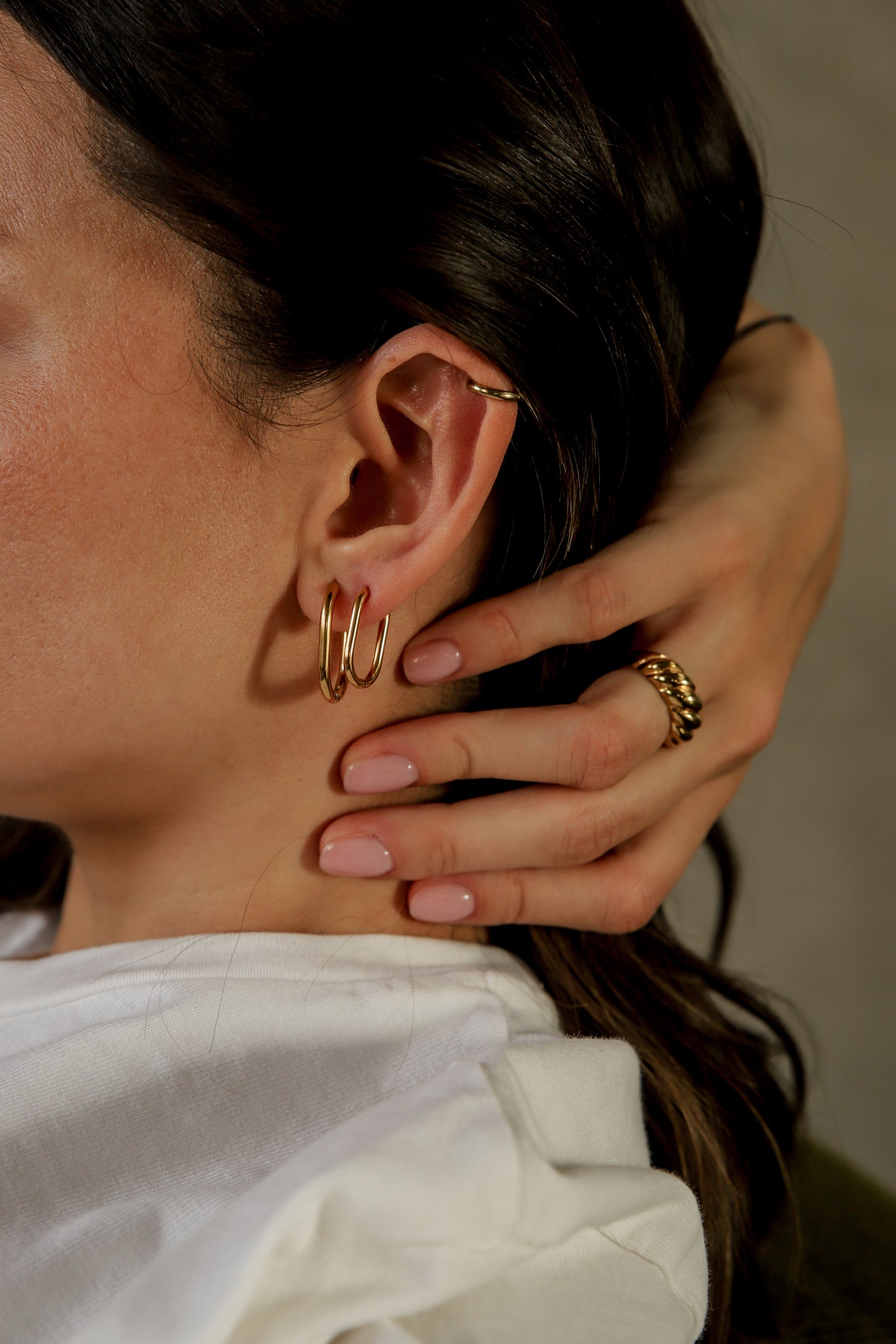 Oval Thin Hoops