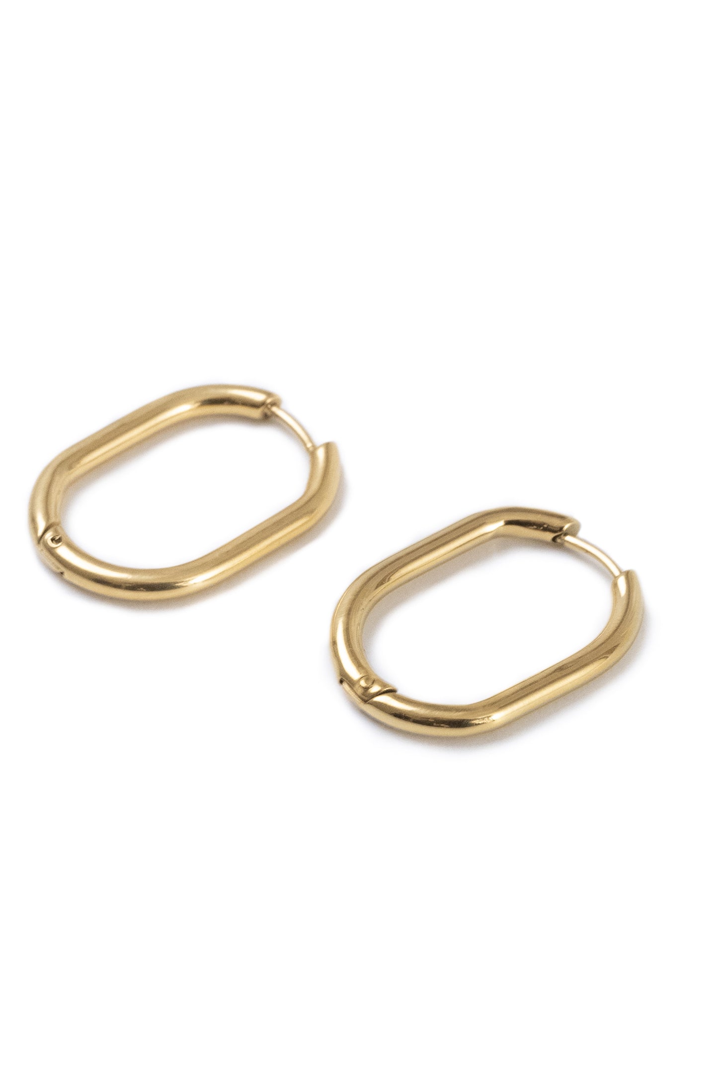 Oval Thin Hoops