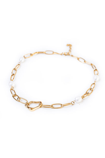 Muse Necklace