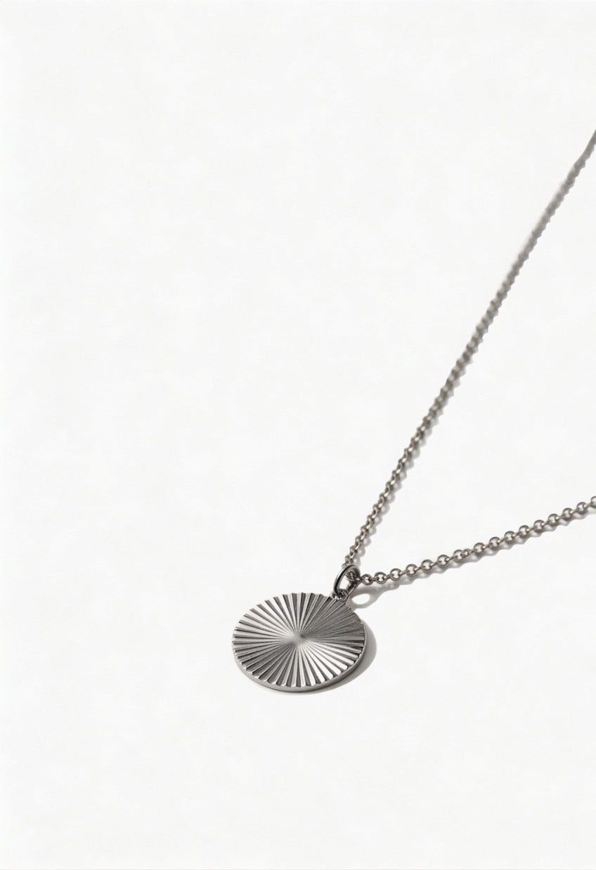 sun_nahrdelnik_silver_glowbe